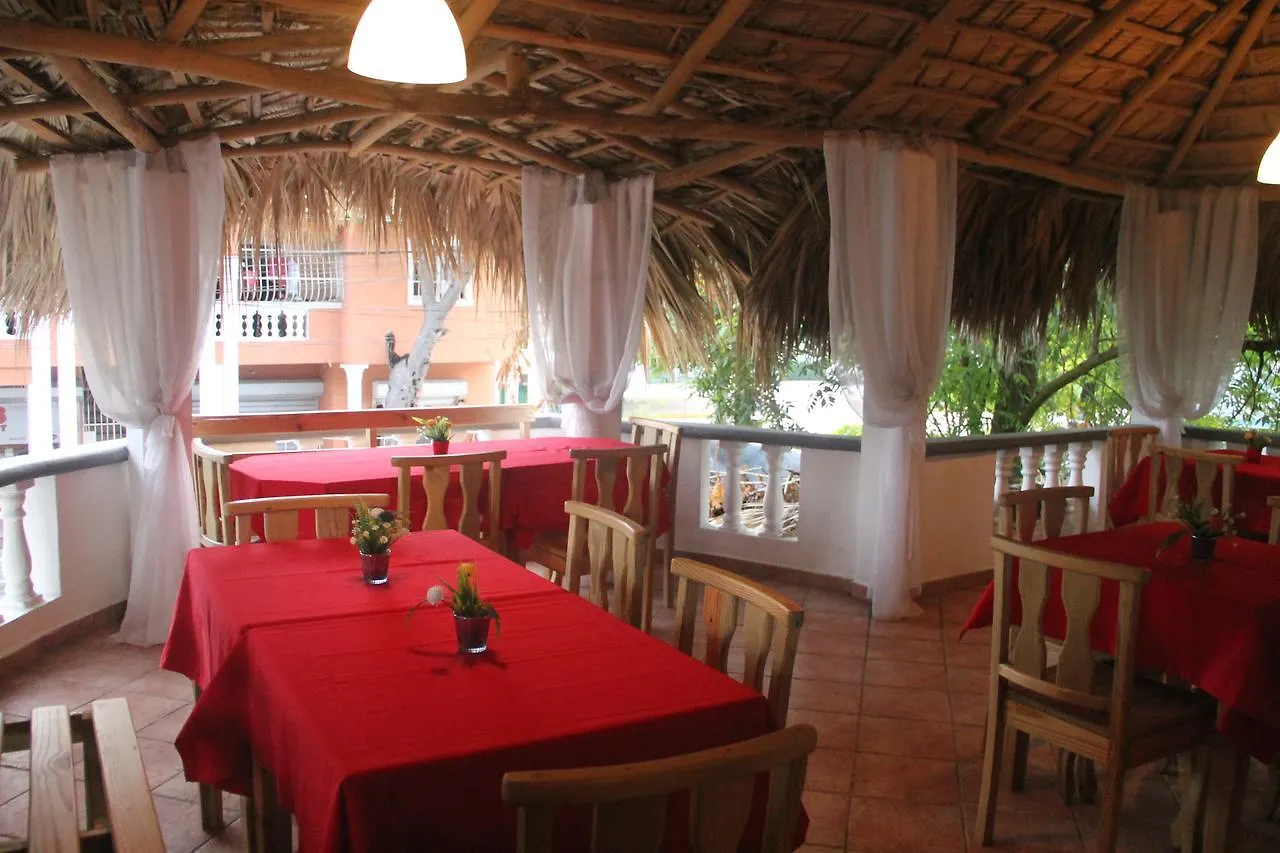 Hotel El Caucho Boca Chica
