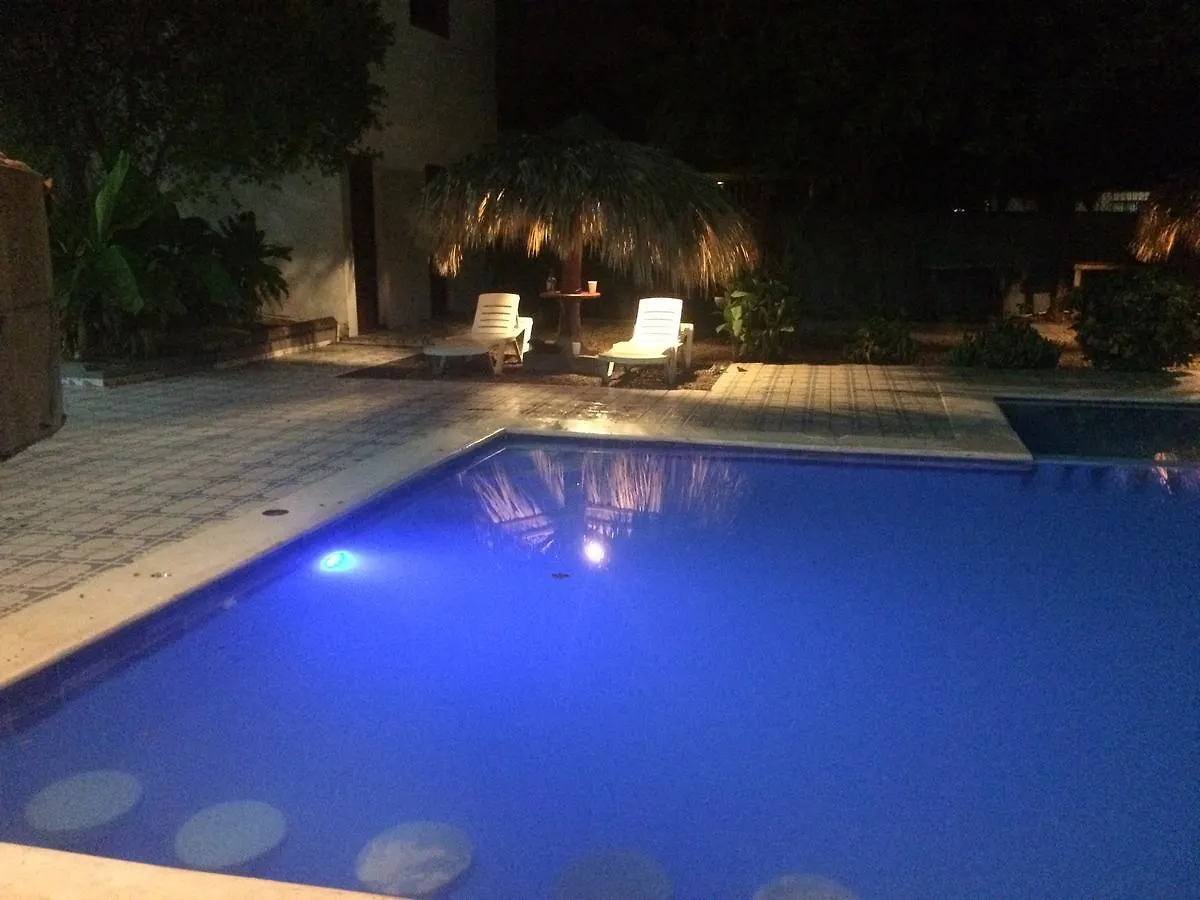 Hotel El Caucho Boca Chica